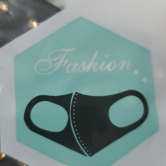 Bling face mask - Picture 3 of 4